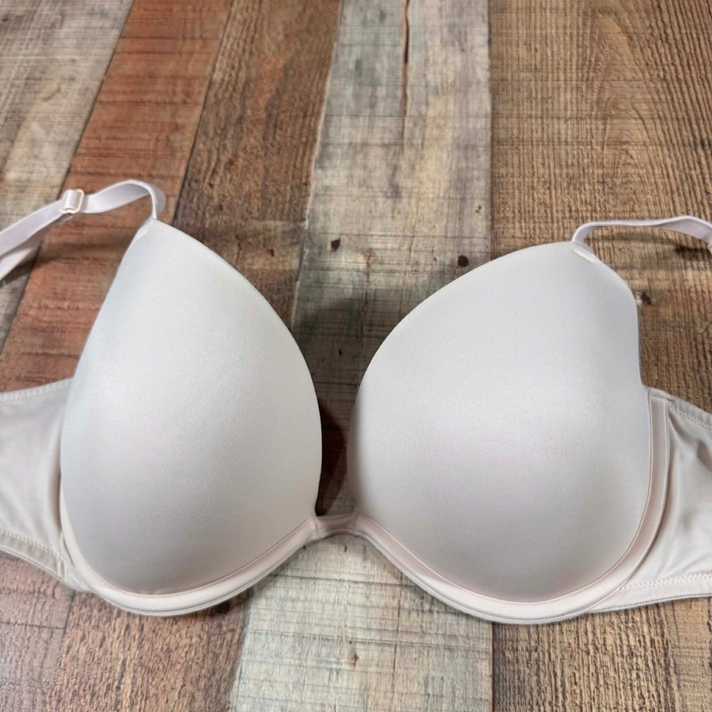 PINK Victoria's Secret Wear Everywhere Super Push Up Bra 36D Champagne Neutral